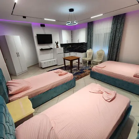 Class House * Tirana